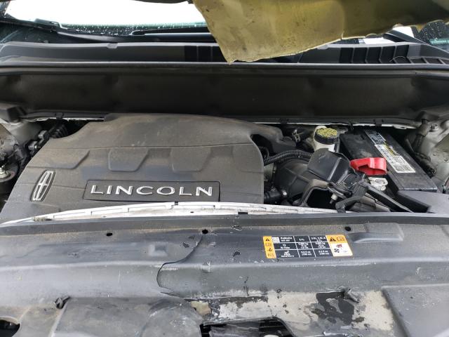 2016 LINCOLN MKX SELECT 2LMTJ8KR8GBL35682