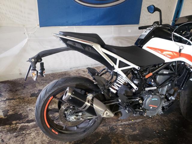 2021 KTM 390 DUKE MD2JPJ406MC258697