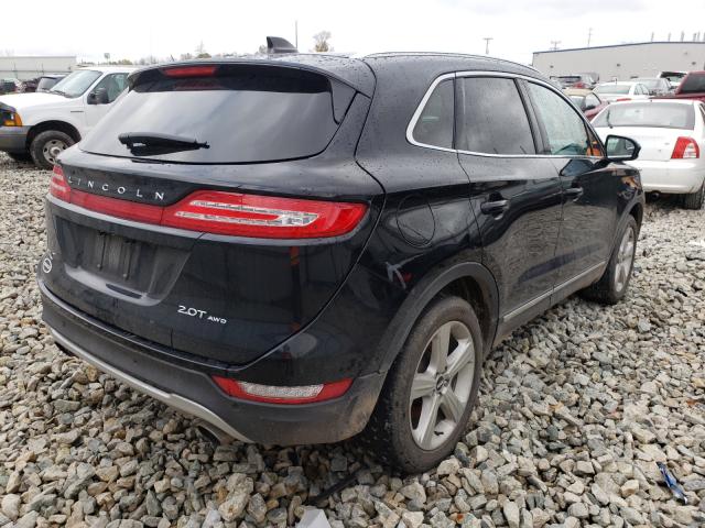 2018 LINCOLN MKC PREMIE 5LMCJ1D97JUL13557