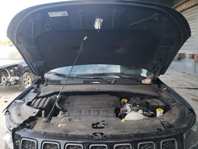 2018 JEEP COMPASS TR 3C4NJDDB8JT147922
