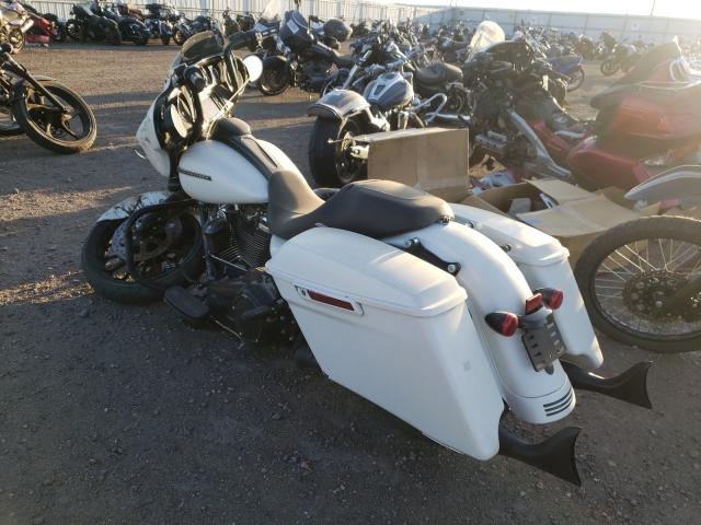 2018 HARLEY-DAVIDSON FLHXS STRE 1HD1KRC1XJB631091