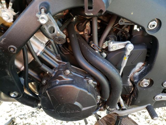 2015 HONDA CBR600 RR JH2PC4000FK800685