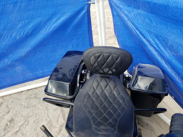 2011 HARLEY-DAVIDSON FLHX 1HD1KB410BB609026
