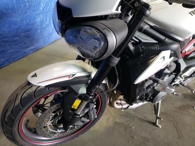 2018 TRIUMPH MOTORCYCLE STREET TRI SMTA434D6JT862731