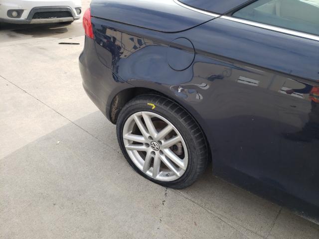 2010 VOLKSWAGEN EOS LUX WVWFA7AH7AV015684