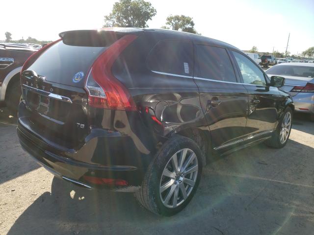 2017 VOLVO XC60 T5 IN YV440MDUXH2199982