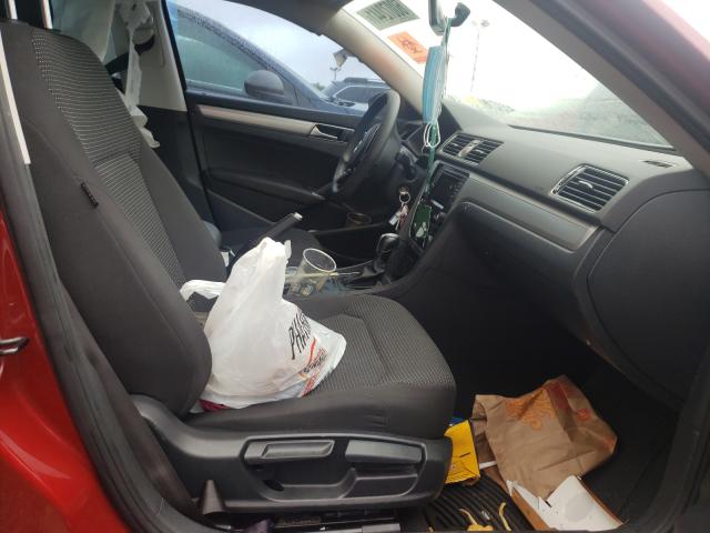 2017 VOLKSWAGEN PASSAT 1VWAT7A39HC052716