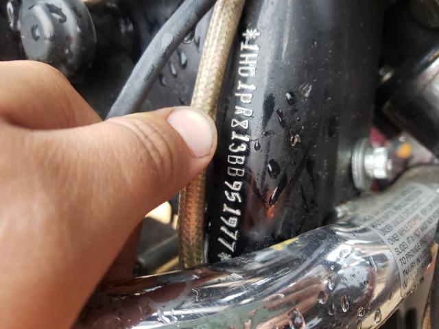 2011 HARLEY-DAVIDSON FLHTCUSE6 1HD1PR813BB951977