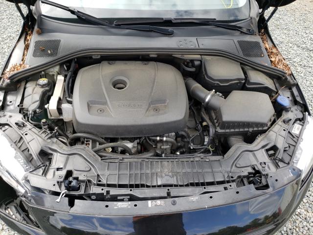 2017 VOLVO S60 YV126MFL1H2432087