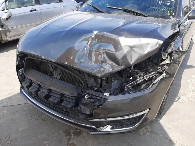 2017 LINCOLN MKZ PREMIE 3LN6L5A91HR642326