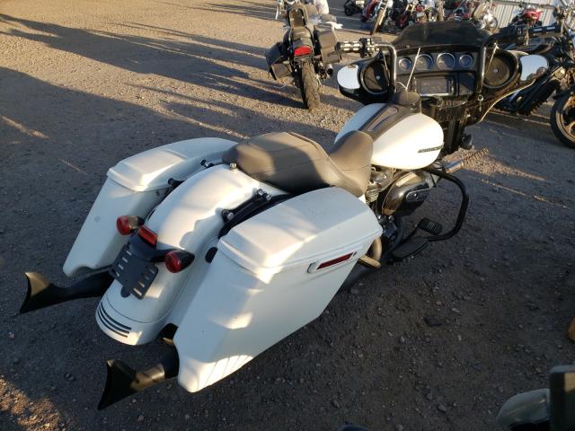 2018 HARLEY-DAVIDSON FLHXS STRE 1HD1KRC1XJB631091