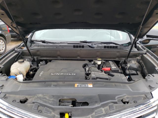 2017 LINCOLN MKX PREMIE 2LMPJ6JR5HBL15513