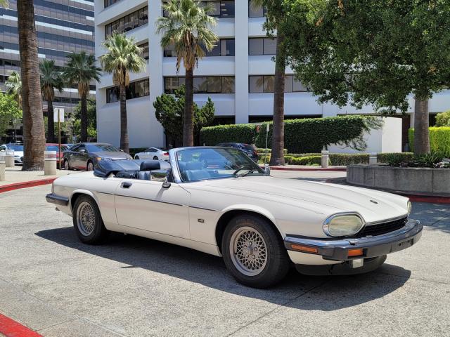 Salvage cars for sale from Copart Bakersfield, CA: 1992 Jaguar XJS