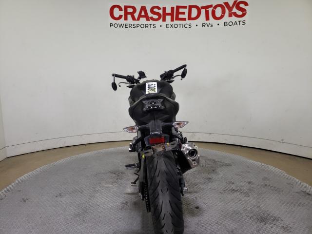 2018 KAWASAKI ZR900 JKAZR2A10JA000120