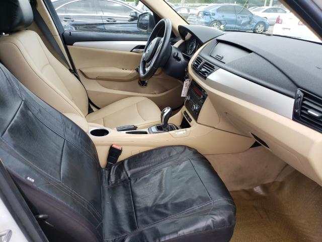 2015 BMW X1 WBAVM1C58FV498691