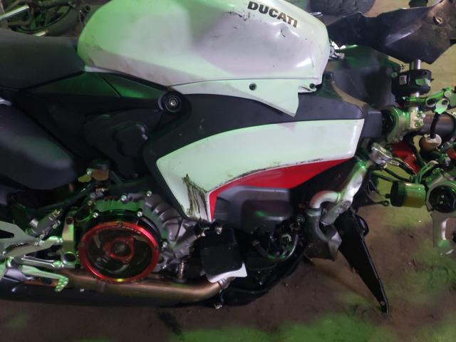 2021 DUCATI PANIGALE V ZDMHAATW6MB004090