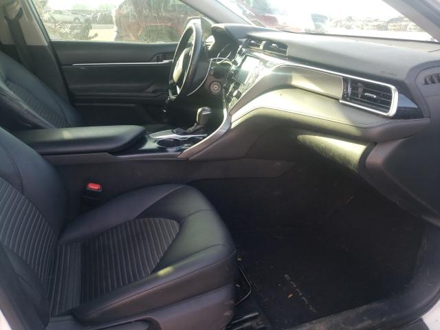 4T1B11HK6JU070027 Toyota Camry L 2018. Фото: 4
