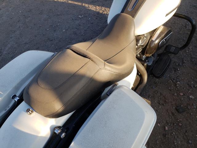 2018 HARLEY-DAVIDSON FLHXS STRE 1HD1KRC1XJB631091