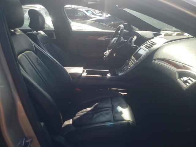 2017 LINCOLN MKZ RESERV 3LN6L5E96HR648648