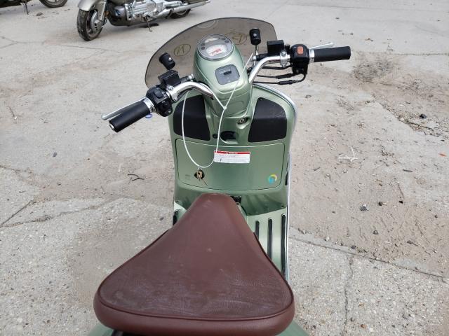 2017 VESPA GTS 300 SU ZAPM459L7H5300891