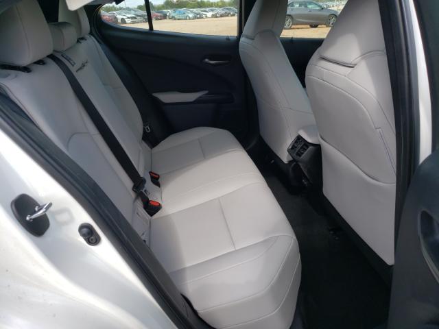 2021 LEXUS UX 200 JTHP3JBH9M2032534