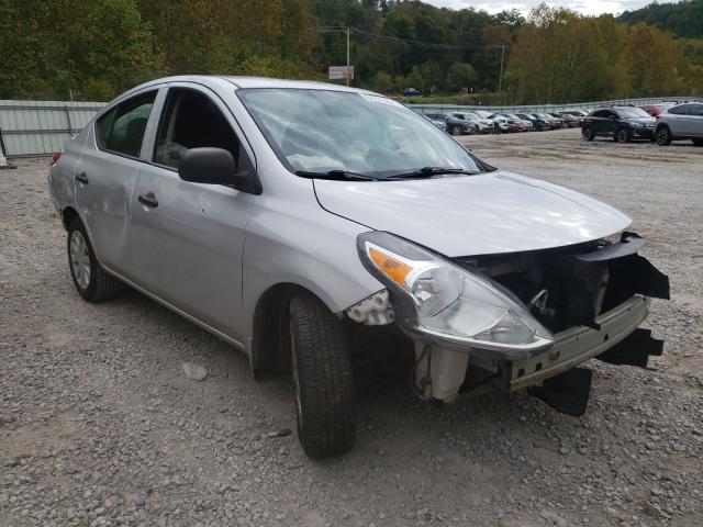 Salvage cars for sale from Copart Hurricane, WV: 2015 Nissan Versa S