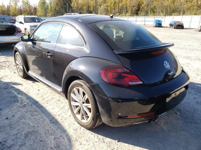 2018 VOLKSWAGEN BEETLE SE 3VWJD7AT3JM702755