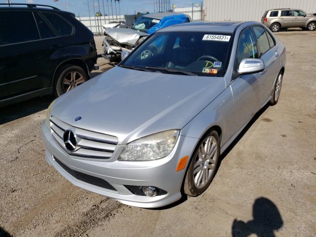 2010 MERCEDES-BENZ 300-CLASS WDDGF81X49R073944