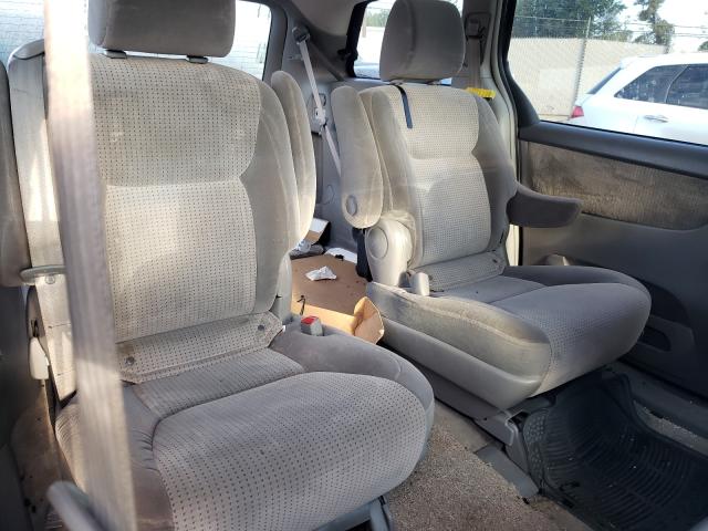 2010 TOYOTA SIENNA CE 5TDKK4CC4AS329279