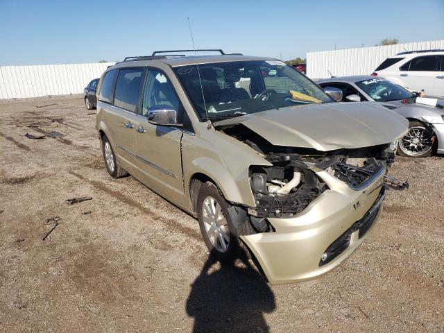 Фото: 2C4RC1CG3CR118101 - 1