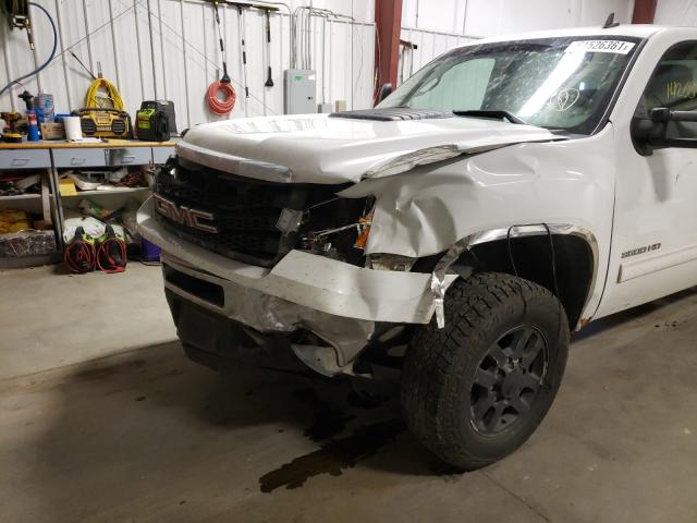2011 GMC SIERRA K35 1GT523CG9BZ395207