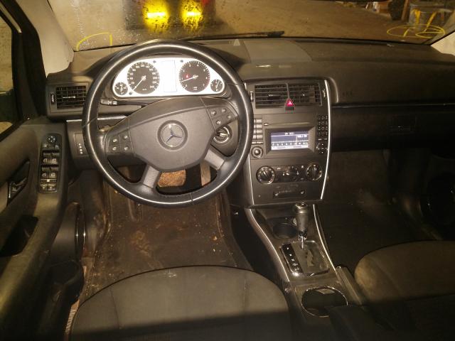 2010 MERCEDES-BENZ B200 WDDFH3DB7AJ520620