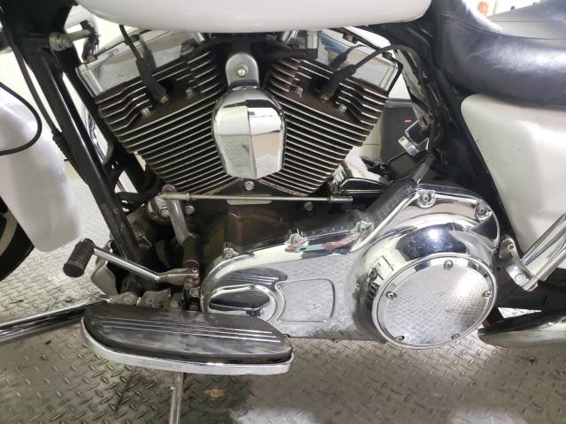2011 HARLEY-DAVIDSON FLHX 1HD1KB419BB654157