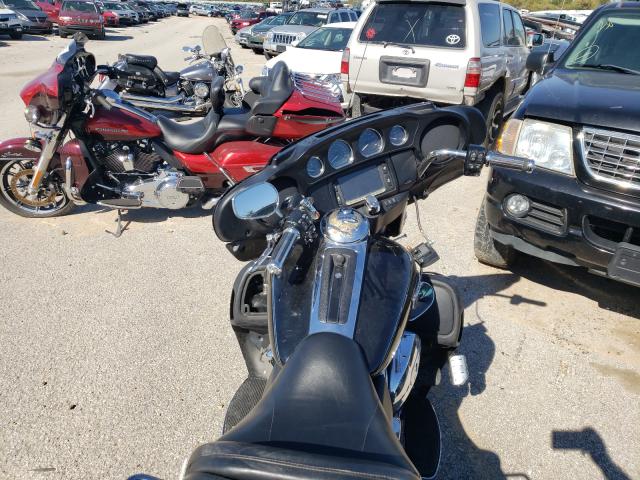 2017 HARLEY-DAVIDSON FLHTCUTG T 1HD1MAD15HB858466
