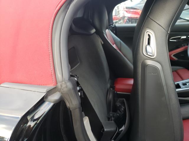 2018 PORSCHE BOXSTER WP0CA2A86JS210425