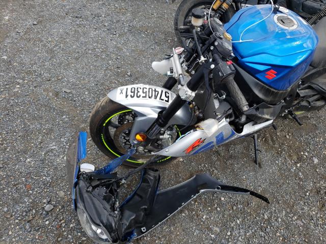 2021 SUZUKI GSX-R600 JS1GN7FA8M7100153