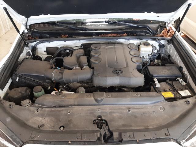 2016 TOYOTA FORUNNER JTEBU5JR7G5368563