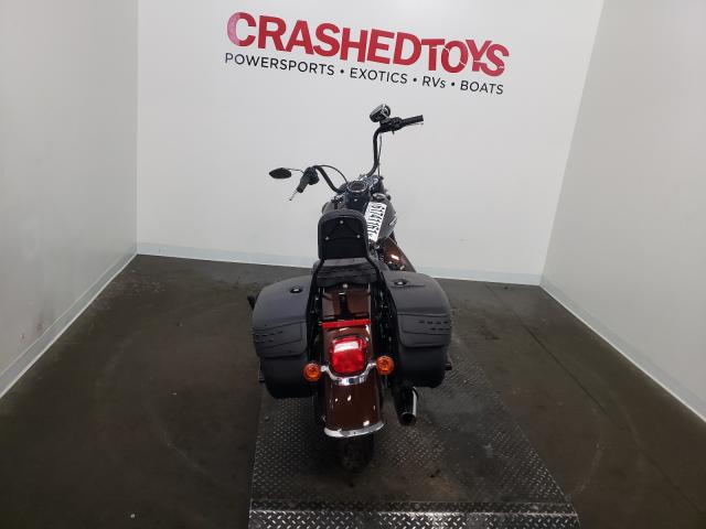 2019 HARLEY-DAVIDSON FLHCS 1HD1YBK20KB061944