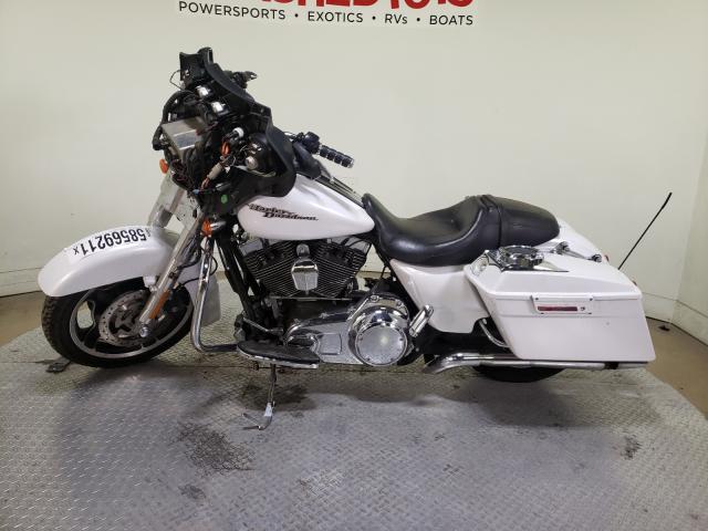 2011 HARLEY-DAVIDSON FLHX 1HD1KB419BB654157