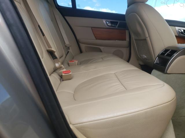 2010 JAGUAR XF LUXURY SAJWA0FA2AHR55846
