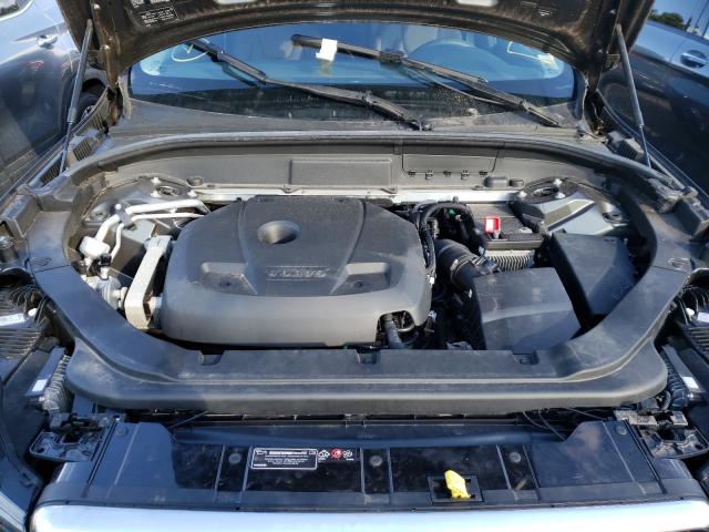 2018 VOLVO XC60 T5 LYV102RK1JB082863