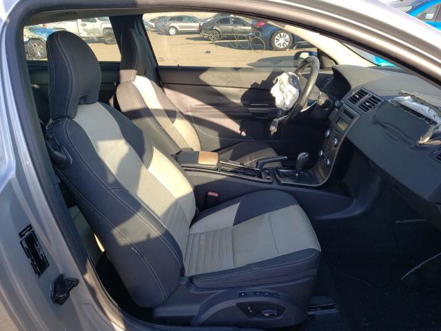 2010 VOLVO C30 T5 YV1672MK4A2176613