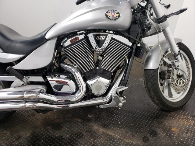 2007 VICTORY MOTORCYCLES HAMMER 5VPHB26DX73008524