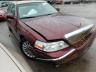 2004 LINCOLN  TOWN CAR