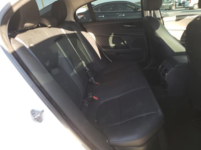 2018 JAGUAR XE SAJAR4FX9JCP36149