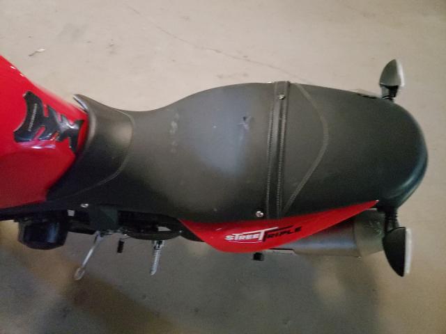 2010 TRIUMPH MOTORCYCLE STREET TRI SMTD01NE1AJ441130