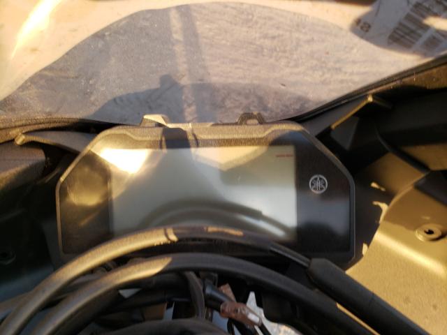 2021 YAMAHA YZFR3 A MH3RH18Y1MK006370