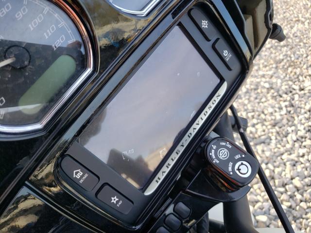 2018 HARLEY-DAVIDSON FLHXS STRE 1HD1KRC11JB650970