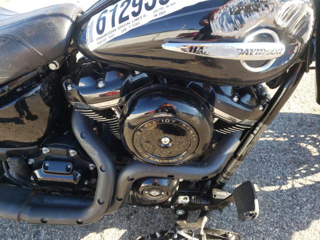2018 HARLEY-DAVIDSON FLHC HERIT 1HD1YAJ16JC030628