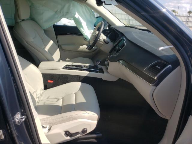 2019 VOLVO XC90 T5 MO YV4102CK5K1464358